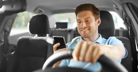 Driver App Guide: Features Your Business Can't Ignore