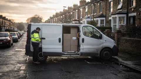 Dynamic Route Optimisation for UK Delivery Fleets